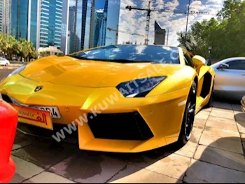 لمبرجيني  أفانتادور  2013  25,000  كوبيه \ سبورت  اف - 1  12  جلد  دفع خلفي  أصفر  بنزين