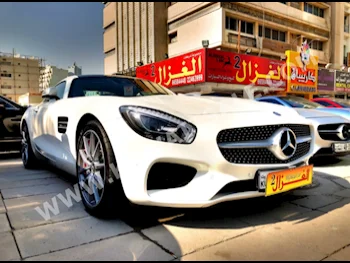 مرسيدس - بنز  AMG  جي تي اس  2015  32,000  كوبيه \ سبورت  تبترونك  8  جلد  دفع خلفي  أبيض لؤلؤي  بنزين
