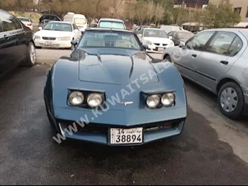 شفروليه  كورفيت  1980  0  اس يو في  اتوماتك  8  جلد  دفع رباعي  ازرق  بنزين