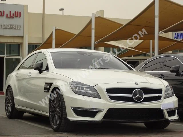Mercedes-Benz  63 S  B-Class  2012  110,000  Sedan  Tiptronic  8  Leather  RWD  White  Gasoline