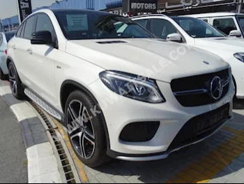 مرسيدس - بنز  43 AMG  جي ال اي  2017  22,000  اس يو في  اتوماتك  6  جلد  دفع رباعي  أبيض  بنزين