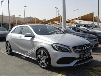 مرسيدس - بنز  250  ايه - كلاس  2016  140,000  هاتشباك  اتوماتك  4  جلد  دفع خلفي  فضي  بنزين