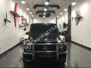 مرسيدس - بنز  63 AMG  جي - كلاس  2013  125,000  اس يو في  اتوماتك  8  جلد  دفع رباعي  أسود  بنزين
