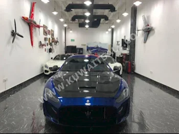 مزاراتي  جران كابريو  2011  72,000  كوبيه \ سبورت  اتوماتك  8  جلد  دفع خلفي  ازرق  بنزين