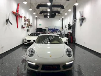 بورش  كاريرا اس  911  2012  75,000  كوبيه \ سبورت  اتوماتك  6  جلد  دفع خلفي  أبيض  بنزين