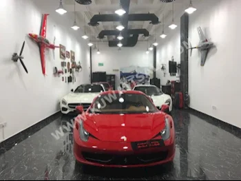 فيراري  اف 58 ايتاليا  2011  36,000  كوبيه \ سبورت  اف - 1  8  جلد  دفع خلفي  أحمر  بنزين
