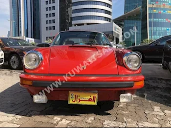 بورش  4اس  تارجا  1975  65,000  كوبيه \ سبورت  عادي  4  جلد  دفع خلفي  أحمر  بنزين