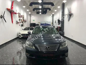 لكزس  460 L  ال اس  2010  175,000  سيدان  اتوماتك  8  جلد  دفع خلفي  رمادي  بنزين