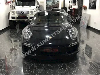 بورش  توربو اس  911  2015  41,000  اس يو في  اتوماتك  6  جلد  دفع رباعي  أسود  بنزين