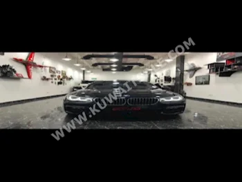 بي ام دبليو  750 IL  الفئة - السابعة  2015  28,000  سيدان  اتوماتك  8  جلد  دفع خلفي  أسود  بنزين