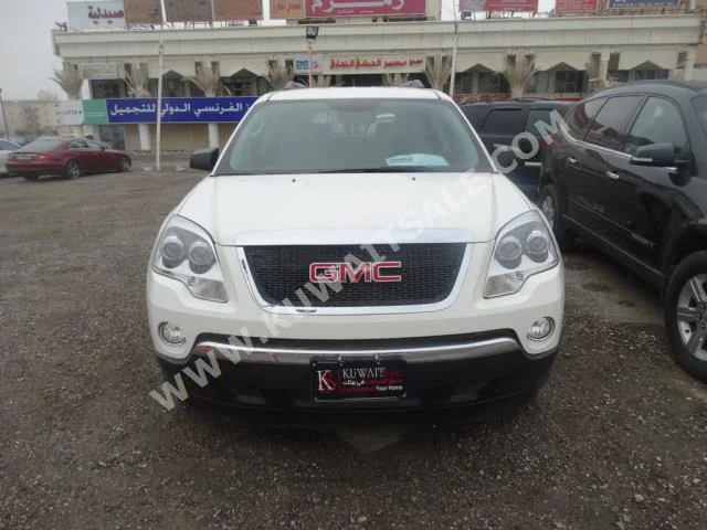 GMC  Acadia  2010  97,000  SUV  Automatic  6  Cloth  FWD  White  Gasoline