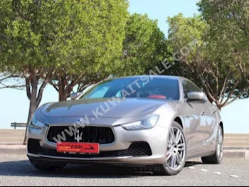 مزاراتي  جيبلي  2015  13,000  سيدان  اتوماتك  6  جلد  دفع خلفي  فضي  بنزين