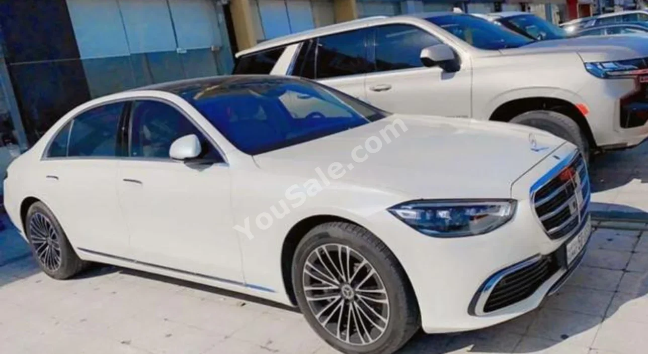 Mercedes-Benz  S500  6 Cylinder  Sedan  White  2022