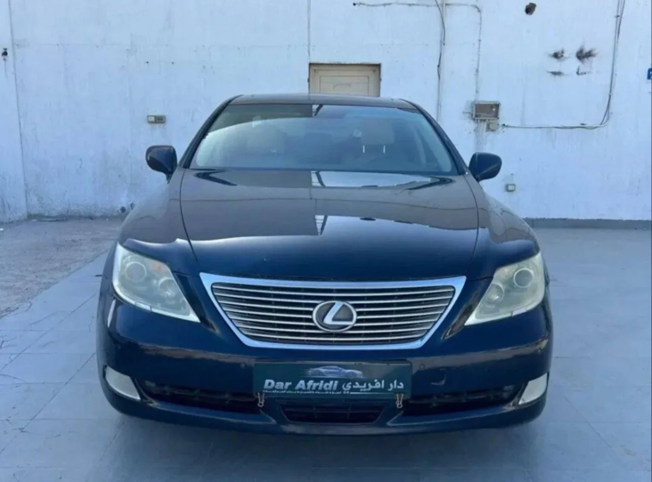 Lexus  LS  430  2008  Automatic  347,000 Km  8 Cylinder  RWD  Sedan  Black