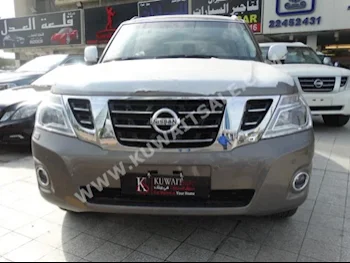 Nissan  Platinum  Patrol  2015  0  SUV  Automatic  8  Leather  4WD  Bronze  Gasoline