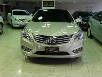 هيونداي  ازيرا  2015  30,000  سيدان  اتوماتك  6  جلد  دفع أمامي  بيج  بنزين