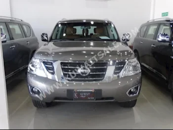 Nissan  Platinum  Patrol  2014  34,000  SUV  Automatic  8  Leather  4WD  Bronze  Gasoline
