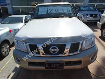 Nissan  Safari  Patrol  2016  0  SUV  Automatic  6  Cloth  4WD  Silver  Gasoline