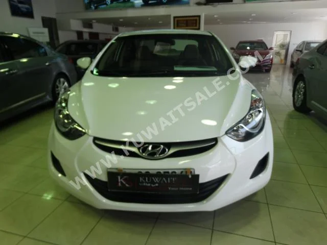 هيونداي  النترا  2013  60,000  سيدان  اتوماتك  4  مخمل  دفع أمامي  أبيض  بنزين
