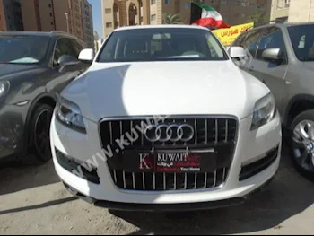 اودي  كيو 7  2012  33,000  اس يو في  اتوماتك  6  جلد  دفع رباعي  أبيض  بنزين