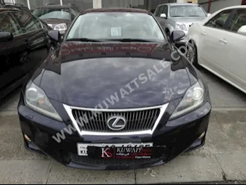 Lexus  300  IS  2011  158,000  Sedan  Automatic  6  Leather  RWD  Black  Gasoline