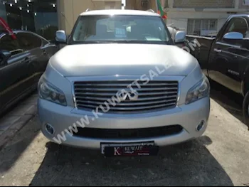 انفنيتي  56  كيو اكس  2011  180,000  اس يو في  اتوماتك  8  جلد  دفع رباعي  فضي  بنزين