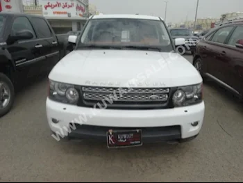 Land Rover  HSE  Range Rover  2012  90,000  SUV  Automatic  8  Leather  4WD  White  Gasoline
