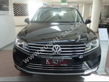 Volkswagen  Touareg  2016  0  SUV  Automatic  6  Leather  4WD  Black  Gasoline