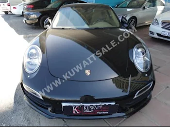 Porsche  Turbo  Carrera  2014  11,000  Coupe / Sport  Automatic  6  Leather  RWD  Brown  Gasoline