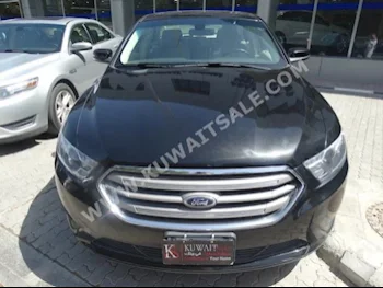 فورد  إس إي إل  تورس  2013  70,000  سيدان  اتوماتك  6  مخمل  دفع أمامي  أسود  بنزين