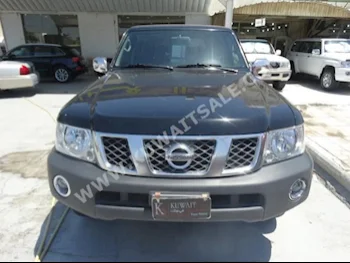 نيسان  سفاري  باترول  2010  130,000  اس يو في  اتوماتك  8  مخمل  دفع رباعي  أسود  بنزين