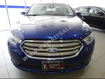 فورد  إس إي إل  تورس  2013  52,000  سيدان  اتوماتك  6  جلد  دفع أمامي  أزرق غامق  بنزين