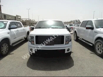 Ford  150  F  2014  16,000  Pick Up  Automatic  8  Leather  4WD  White  Gasoline