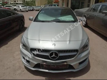 Mercedes-Benz  250  CLA-Class  2014  50,000  Coupe / Sport  Automatic  4  Leather  RWD  Silver  Gasoline