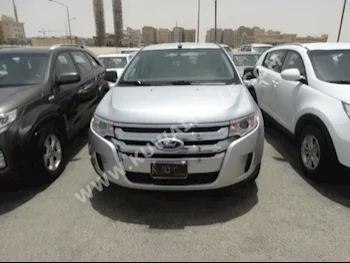 Ford  Edge  2013  33,000  SUV  Automatic  6  Cloth  4WD  Silver  Gasoline