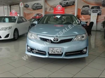 تويوتا  جي ال اكس  كامري  2013  110,000  سيدان  اتوماتك  4  مخمل  دفع أمامي  سمائي  بنزين