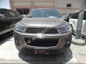 Chevrolet  LT  Captiva  2014  300,000  SUV  Automatic  4  Cloth  FWD  Brown  Gasoline