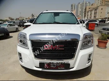 GMC  SLE  Terrain  2015  9,000  SUV  Automatic  6  Cloth  4WD  White  Gasoline