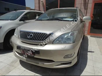 Lexus  330  RX  2005  109,000  SUV  Automatic  6  Leather  4WD  Gold  Gasoline