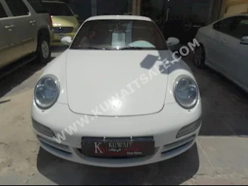 بورش  جي تي  كاريرا  2006  180,000  سيدان  اتوماتك  6  جلد  دفع خلفي  أبيض  بنزين