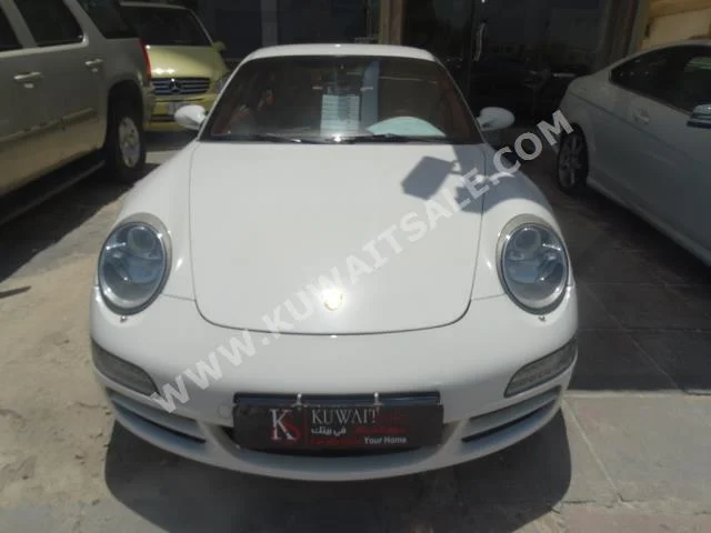 بورش  جي تي  كاريرا  2006  180,000  سيدان  اتوماتك  6  جلد  دفع خلفي  أبيض  بنزين