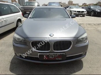 BMW  730 Li  7-Series  2010  70,000  Sedan  Automatic  6  Leather  RWD  Gray  Gasoline
