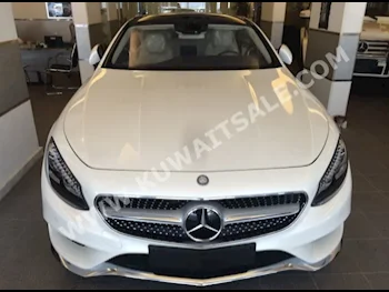 مرسيدس - بنز  500  اس - كلاس  2015  0  كوبيه \ سبورت  اتوماتك  8  جلد  دفع رباعي  أبيض  بنزين