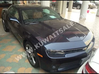 Chevrolet  RS  Camaro  2014  100,000  Coupe / Sport  Automatic  8  Leather  RWD  Black  Gasoline