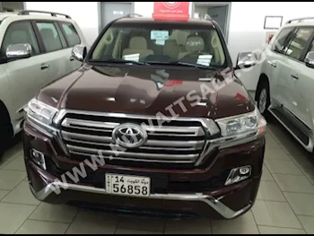 تويوتا  جي اكس ار  لاند كروزر  2016  20,000  سيدان  اتوماتك  8  مخمل  دفع رباعي  عنابي  بنزين