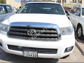 تويوتا  سكويا  2012  134,000  اس يو في  اتوماتك  8  مخمل  دفع رباعي  أبيض  بنزين