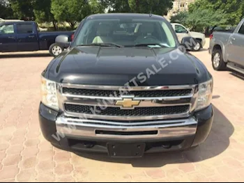 شفروليه  ال تي  سلفرادو  2009  119,000  بيكب  اتوماتك  8  مخمل  دفع خلفي  أسود  بنزين