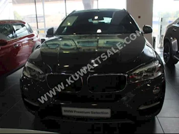 بي ام دبليو  6  الفئة - اكس  2016  24,200  اس يو في  اتوماتك  6  جلد  دفع رباعي  رمادي  بنزين