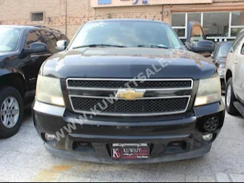 Chevrolet  LT  Suburban  2007  90,000  SUV  Automatic  8  Leather  4WD  Black  Gasoline