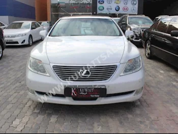 لكزس  460  ال اس  2009  193,000  سيدان  اتوماتك  8  جلد  دفع خلفي  أبيض لؤلؤي  بنزين